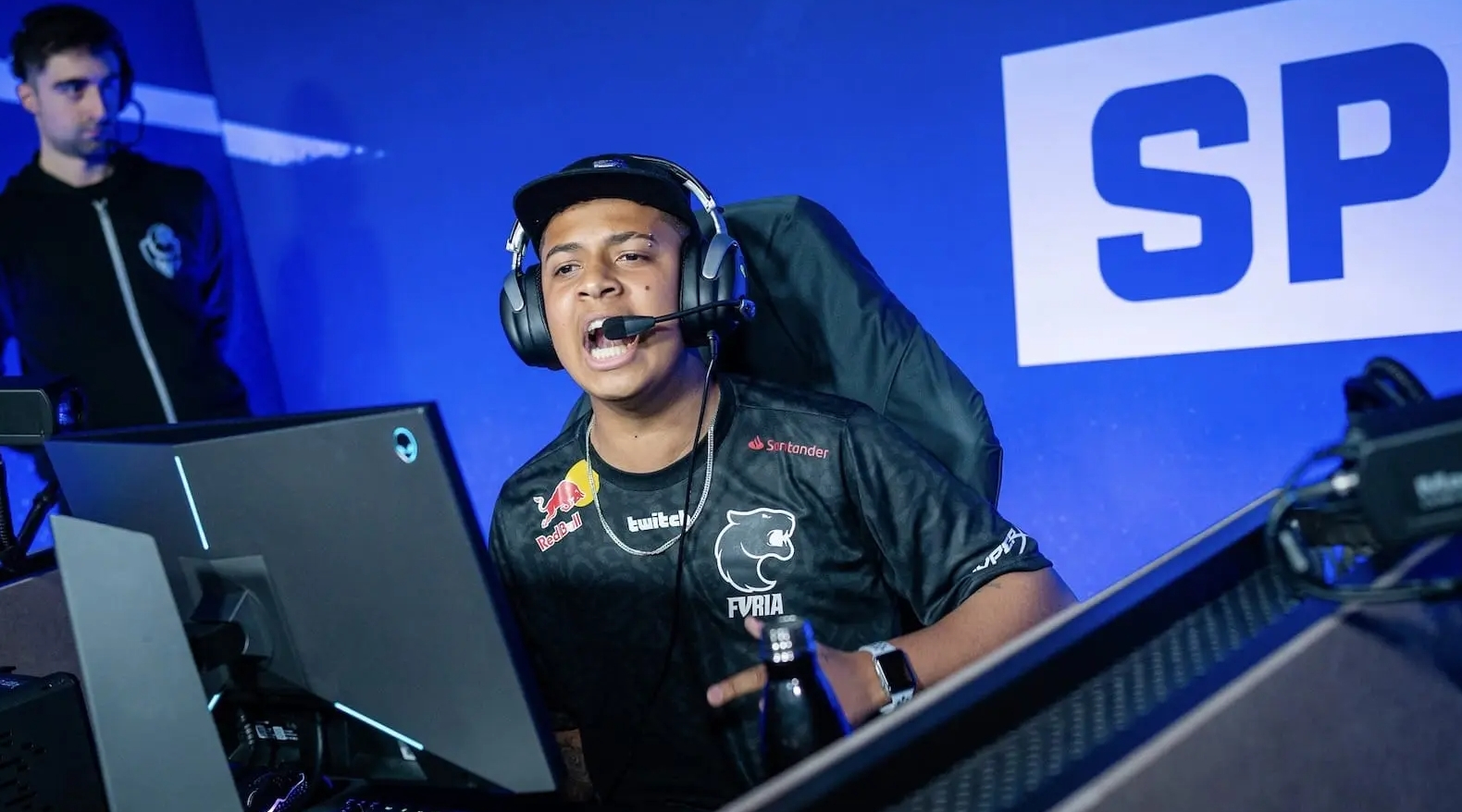 在乒乓球项 在乒乓球项