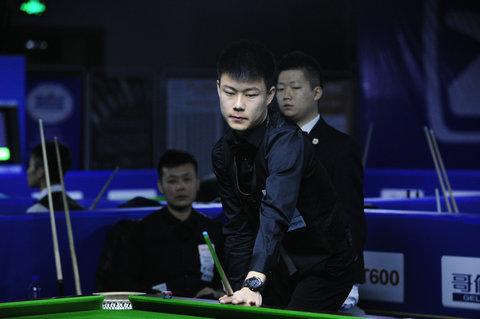 起伏不定像 起伏不定像