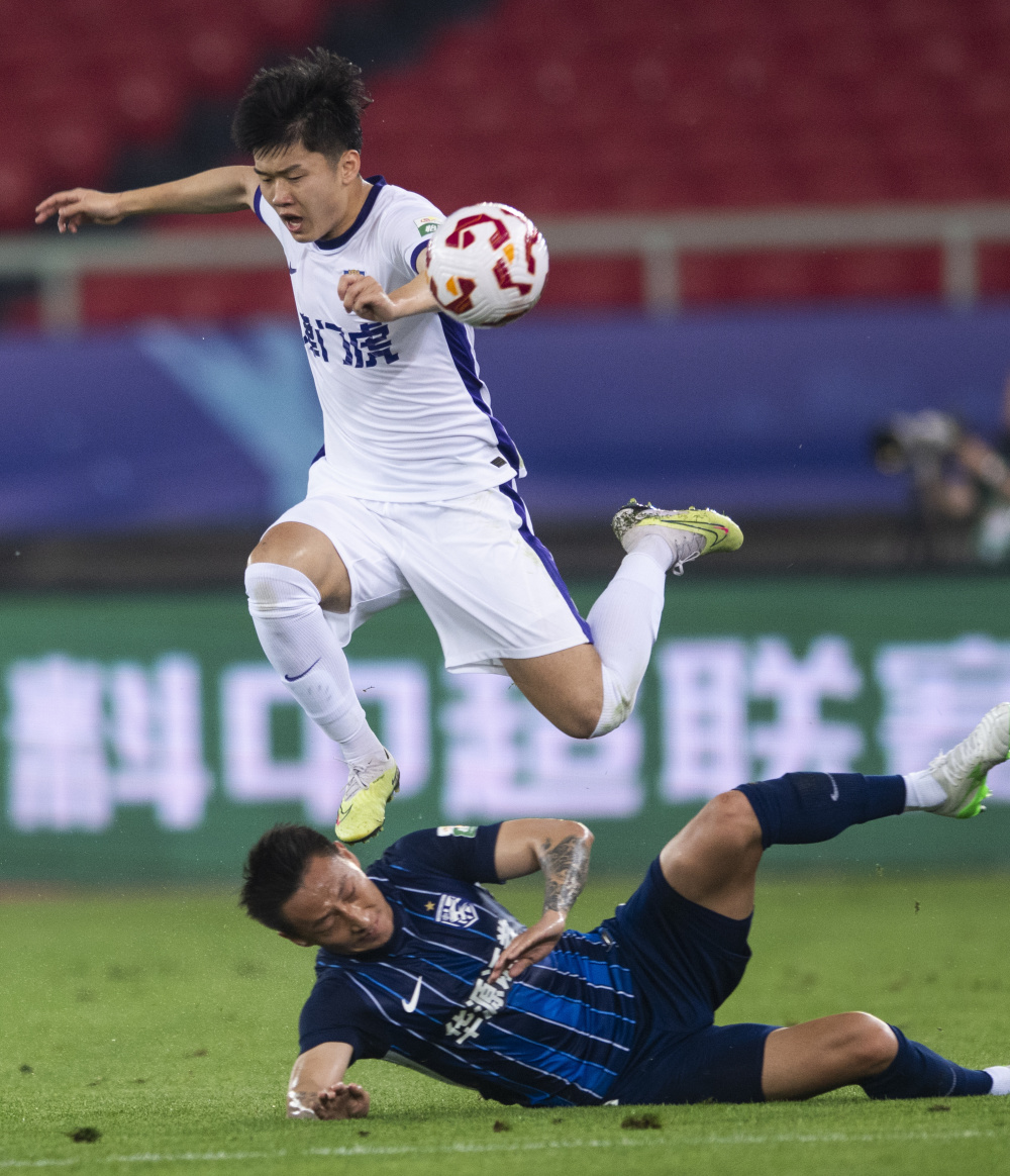 令人难以置 令人难以置